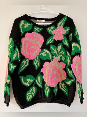 STRIKING Floral Wool Blend Knit Sweater